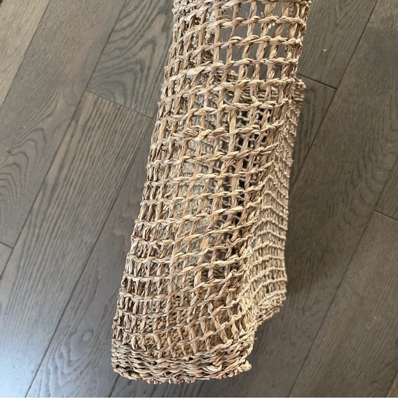 Natural Woven Tote Bag - Picture 3 of 5